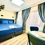 Golden La Vista Taksim 4*