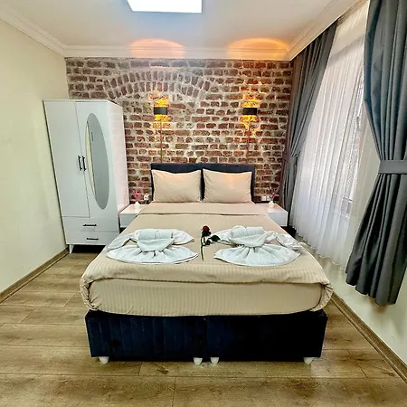 Golden La Vista Taksim 아파트호텔 4*