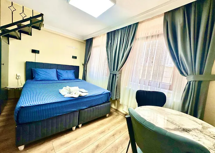Golden La Vista Taksim 4*